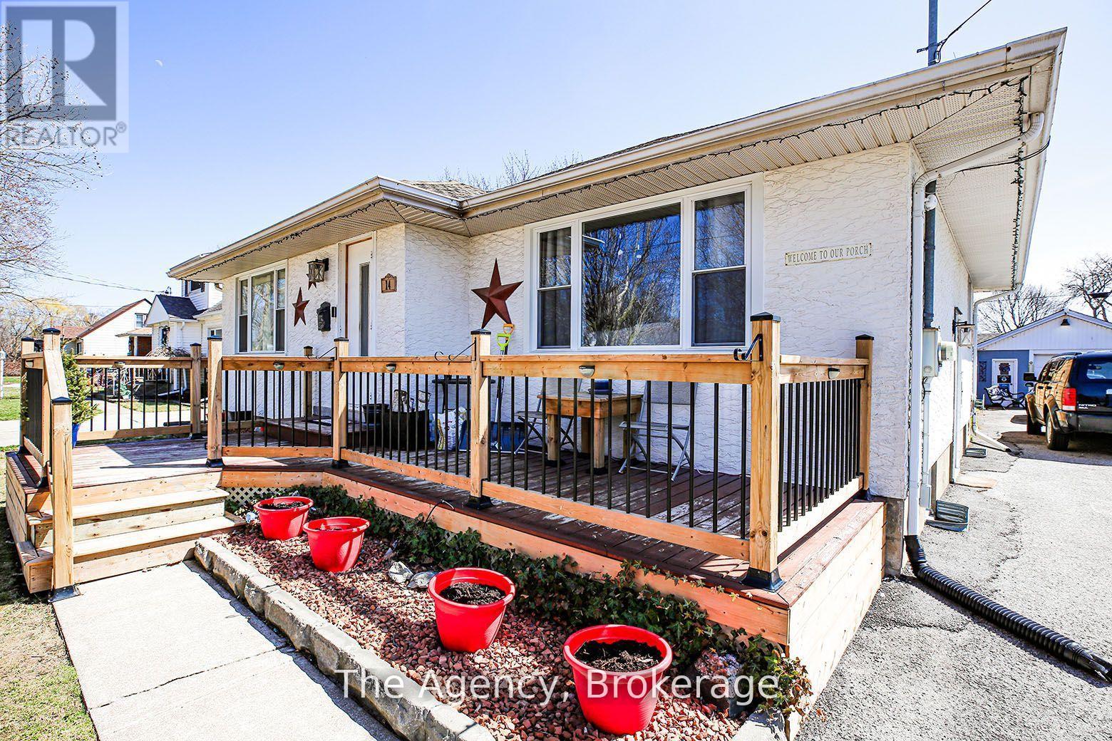 Photo 15 of 14 Heywood Avenue, St Catharines ON