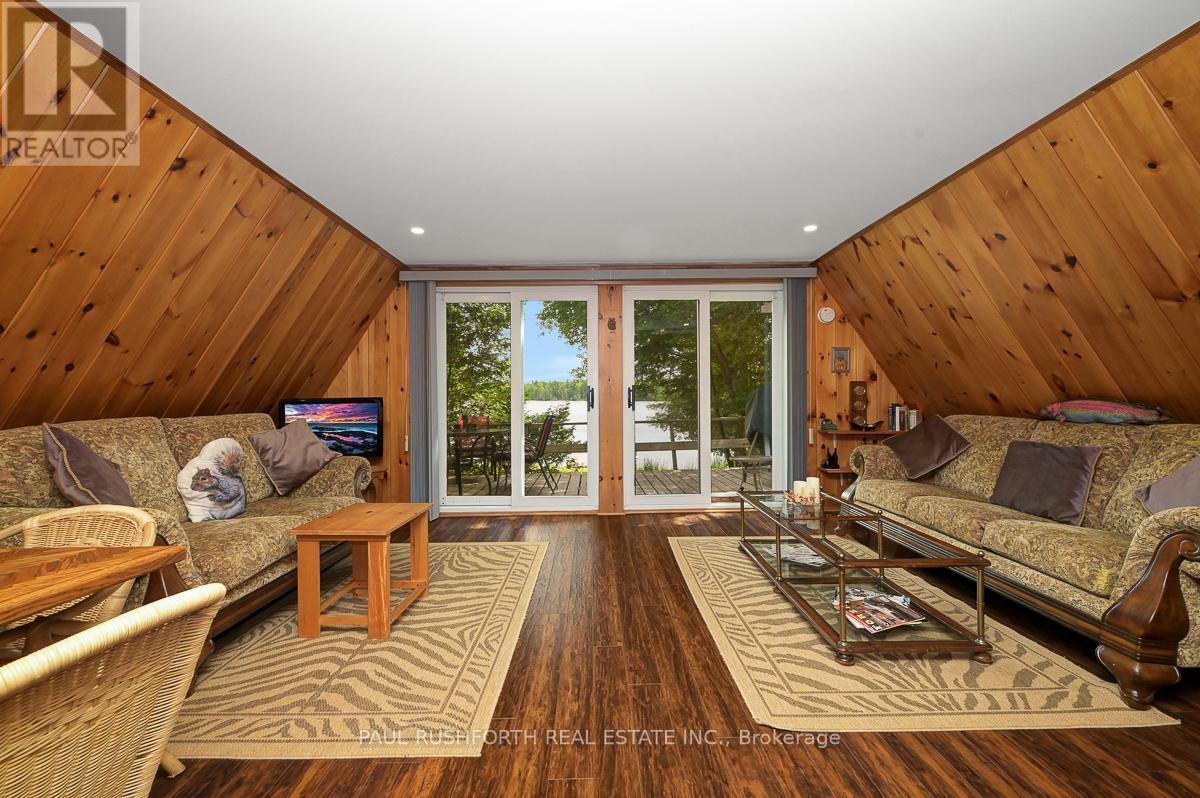 Photo 7 of 1459 Peneshula Road, Lanark Highlands ON