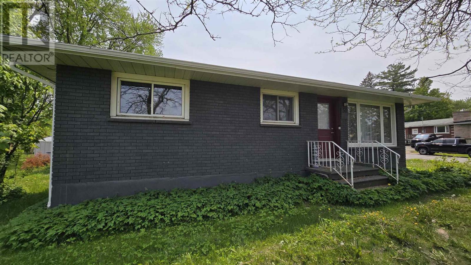 Photo 3 of 51 Capp Ave, Sault Ste Marie ON