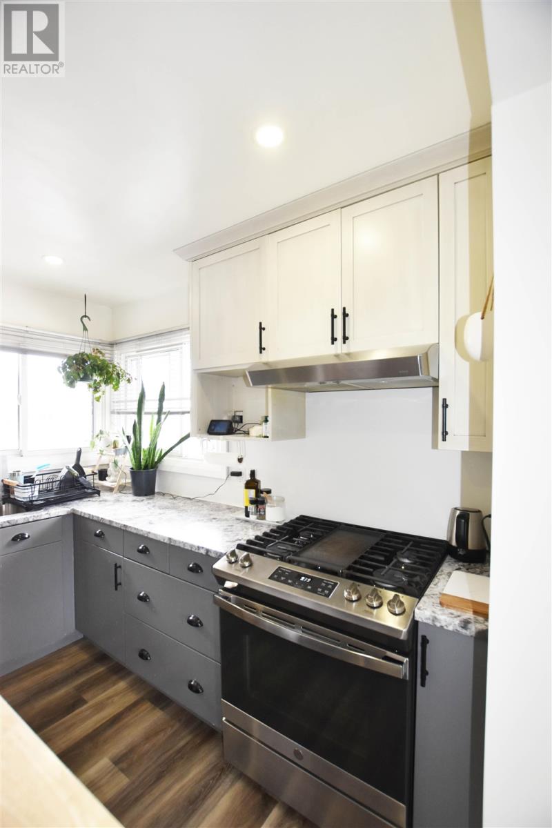 Photo 13 of 51 Capp Ave, Sault Ste Marie ON