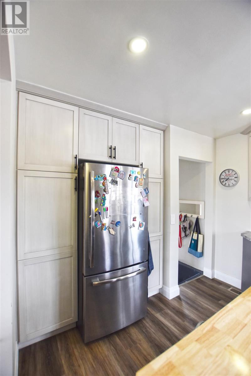 Photo 15 of 51 Capp Ave, Sault Ste Marie ON