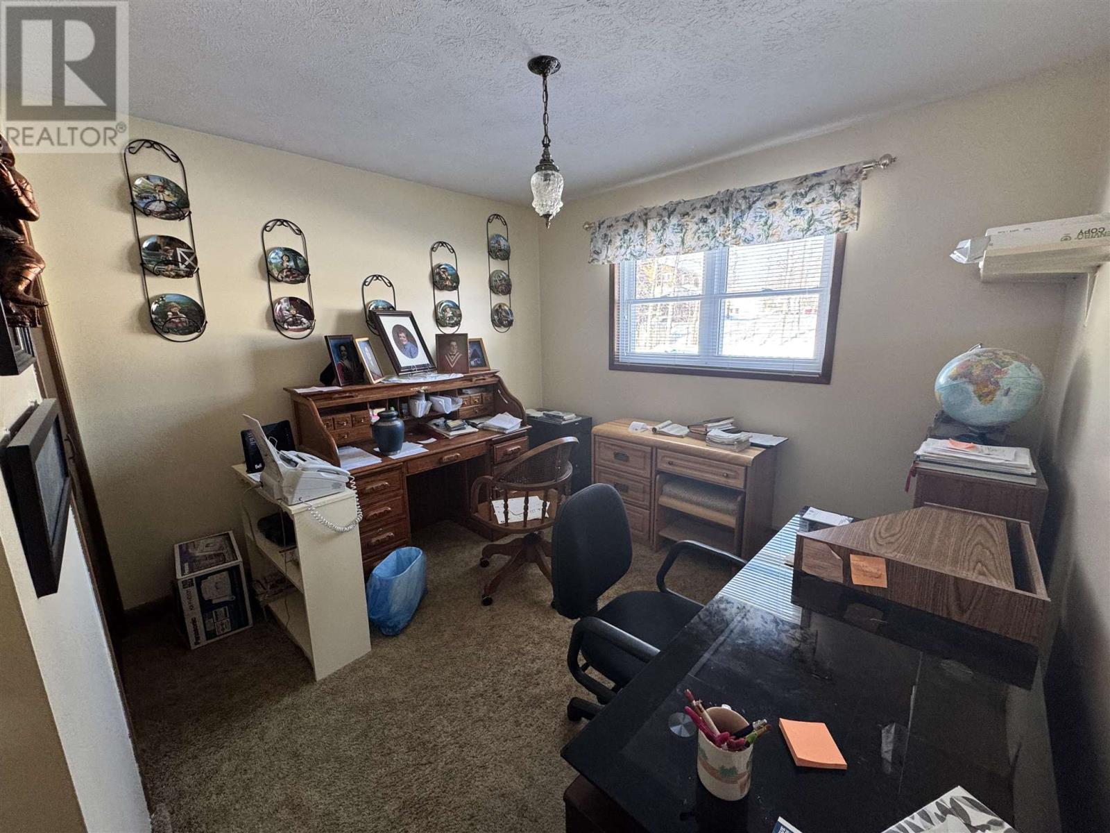 Photo 12 of 82 Neesomadina Ave, Hornepayne ON