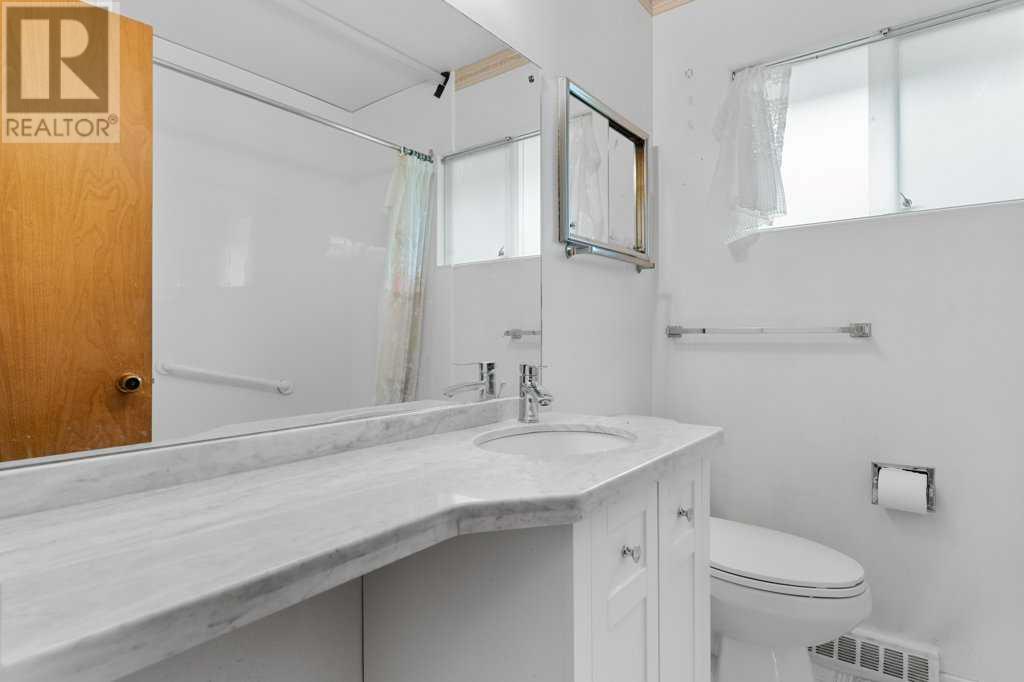 Single Family House Bungalow for Sale in  Ferncliff Crescent SE Fairview Calgary 