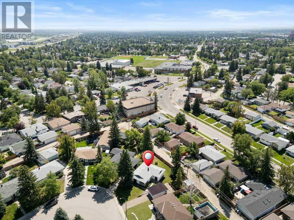 Single Family House Bungalow for Sale in  Ferncliff Crescent SE Fairview Calgary 