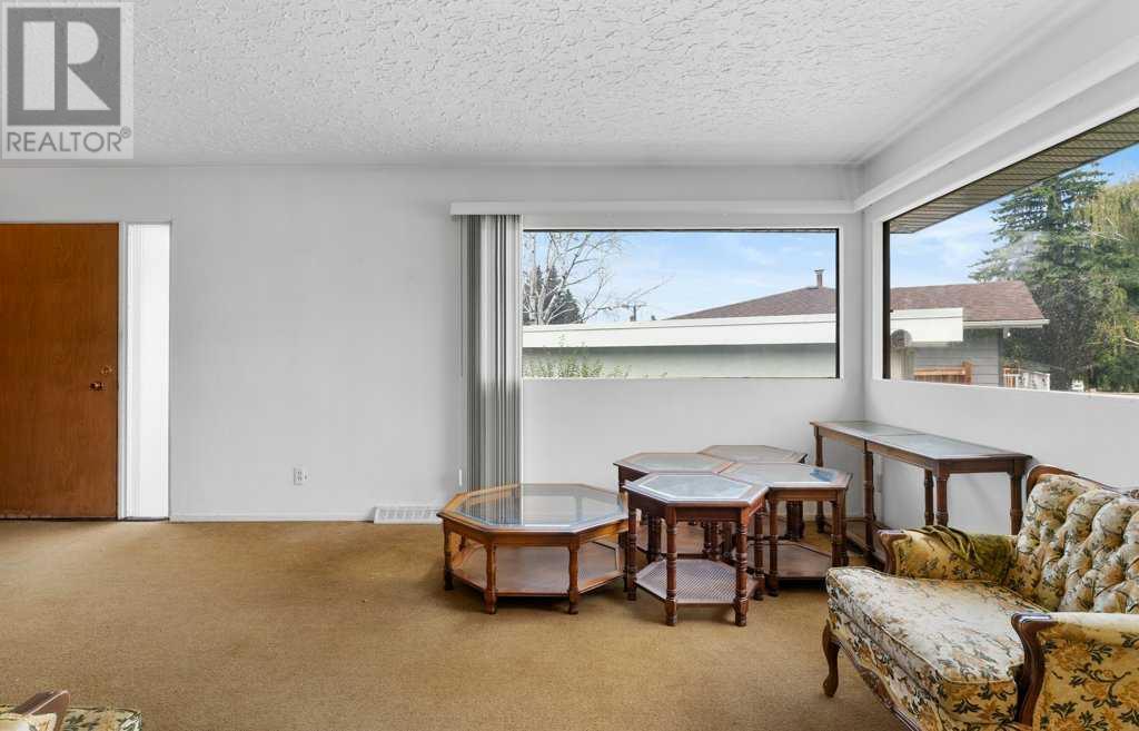 Single Family House Bungalow for Sale in  Ferncliff Crescent SE Fairview Calgary 