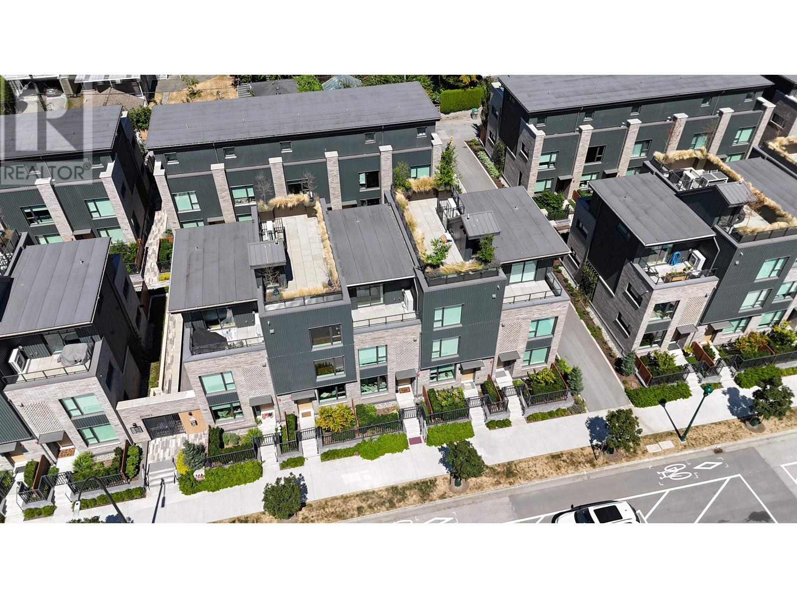 153 785 W 49TH AVENUE, Vancouver