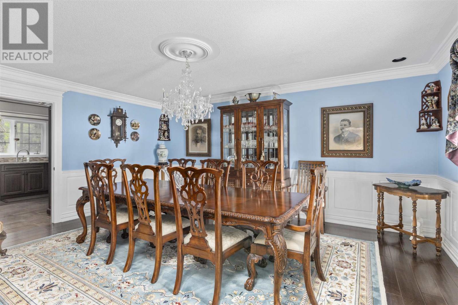 Photo 9 of 1409 Littleton St, Richards Landing ON
