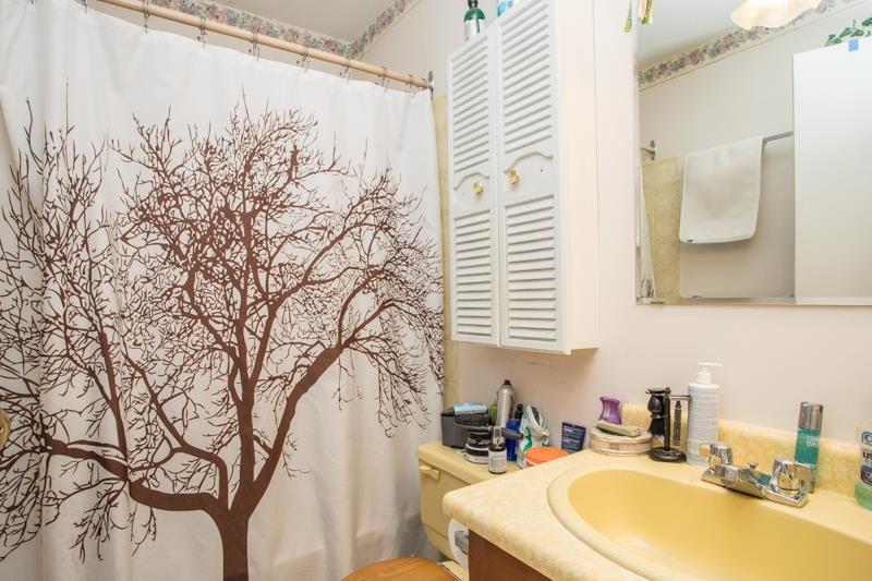 Photo 14 of 18278 21 A Avenue, Surrey BC