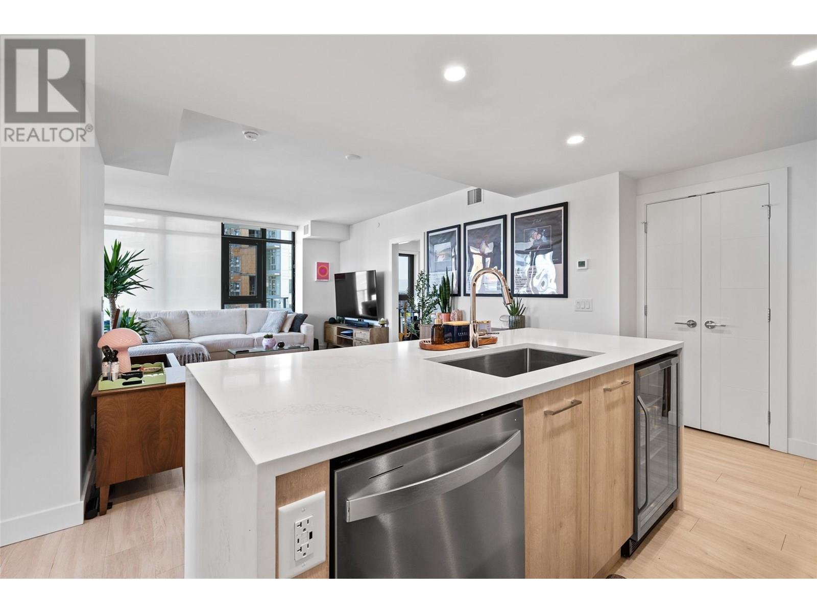 811 3699 Capozzi Road, Kelowna