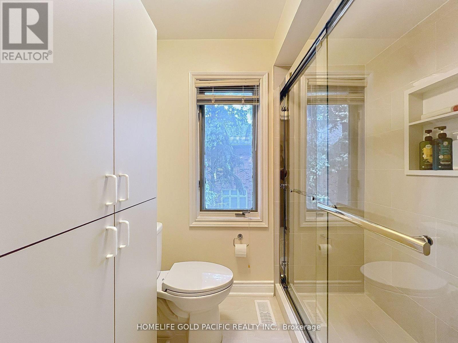 Photo 28 of 9 Gardiner Crescent, Richmond Hill ON