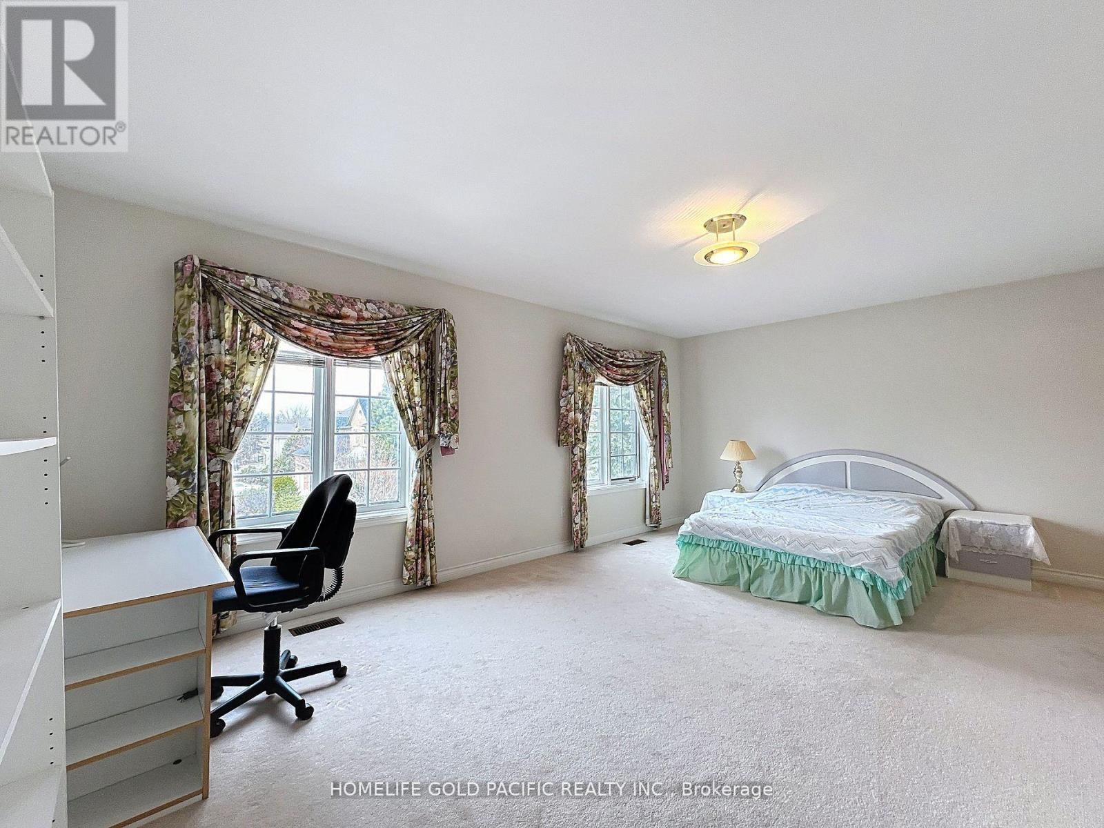 Photo 20 of 9 Gardiner Crescent, Richmond Hill ON