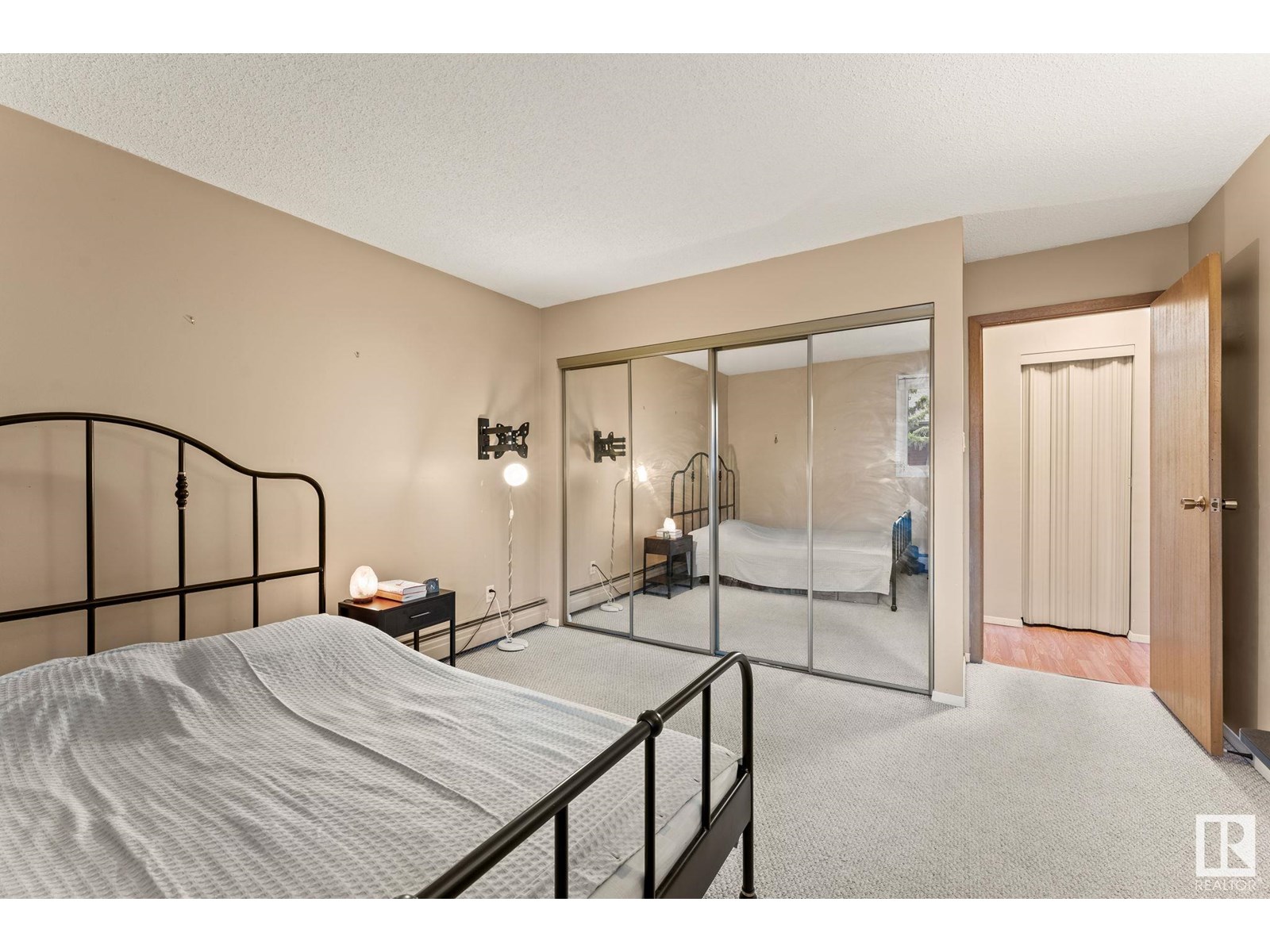 Photo 19 of 311 2315 119 St Nw, Edmonton AB