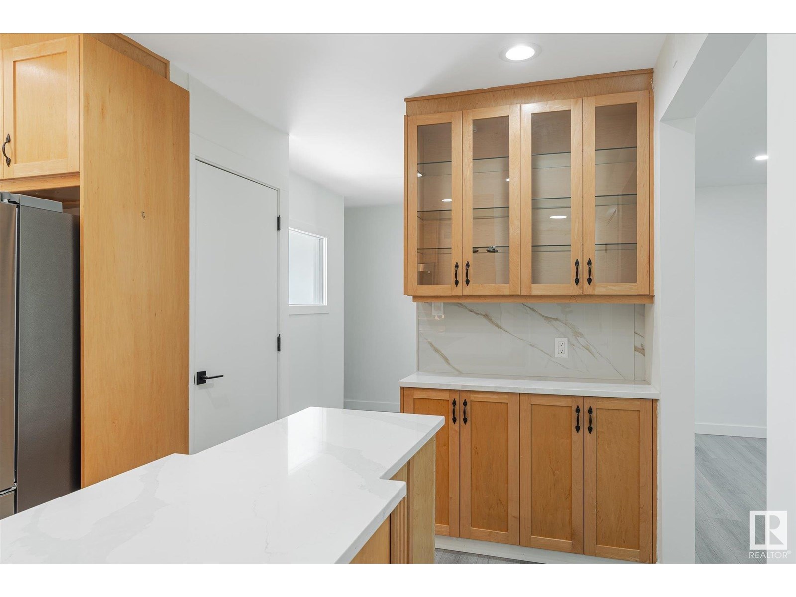 Photo 10 of 13043 Sherbrooke Av Nw, Edmonton AB