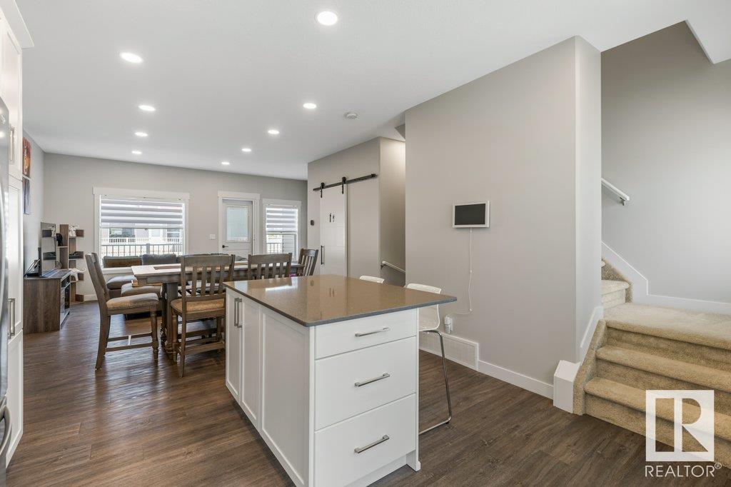 Photo 15 of 29 150 Everitt Dr N, St Albert AB