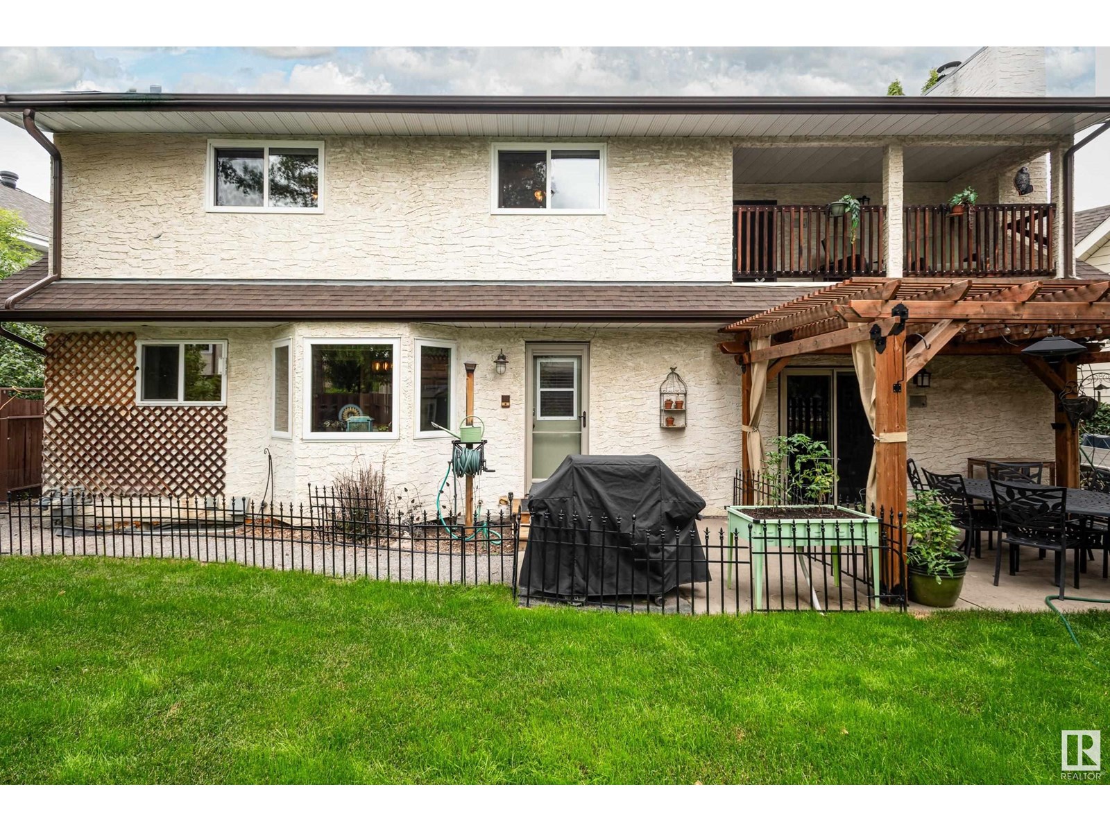 Photo 7 of 11103 21 Av Nw, Edmonton AB