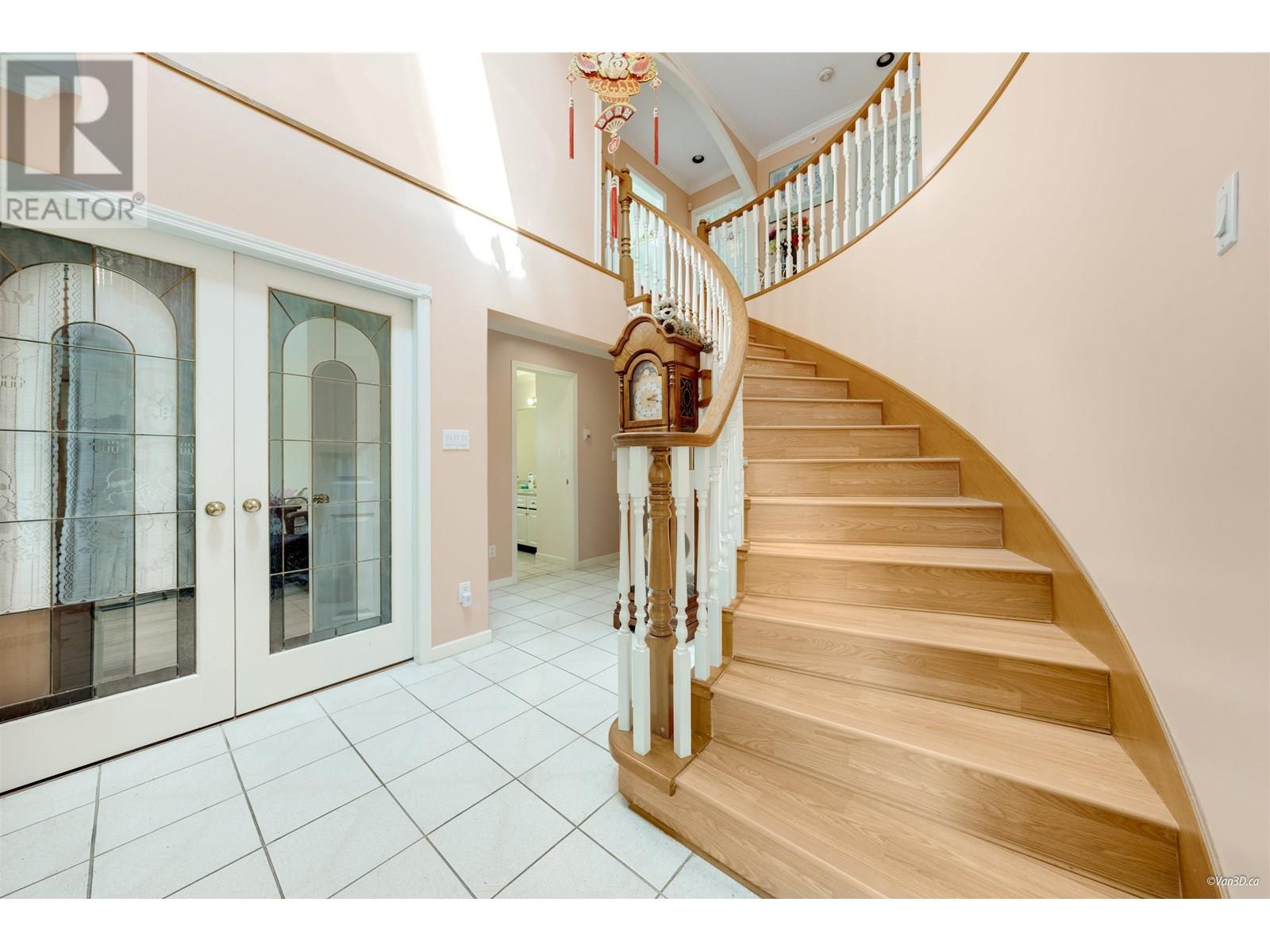 Photo 15 of 7920 Ontario Street, Vancouver BC
