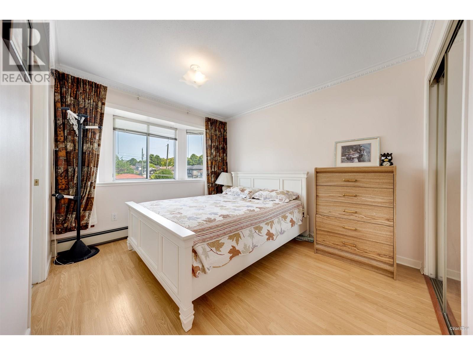 Photo 17 of 7920 Ontario Street, Vancouver BC