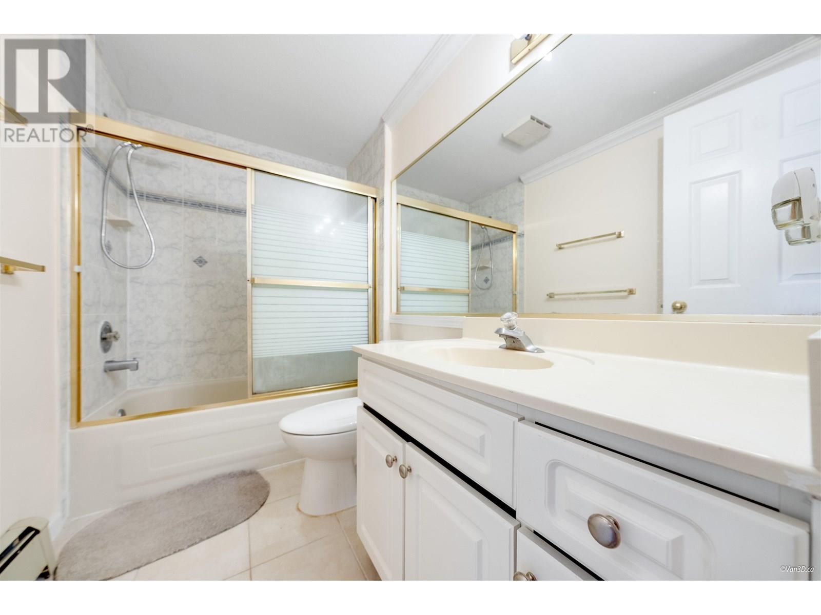 Photo 21 of 7920 Ontario Street, Vancouver BC