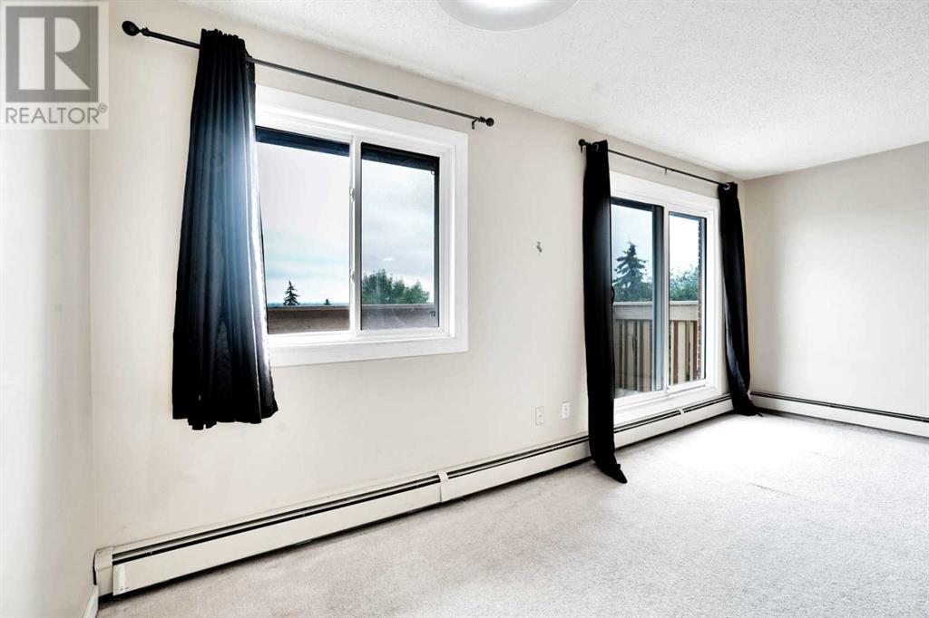 Single Family House for Sale in   Elbow Drive SW Canyon Meadows Calgary 