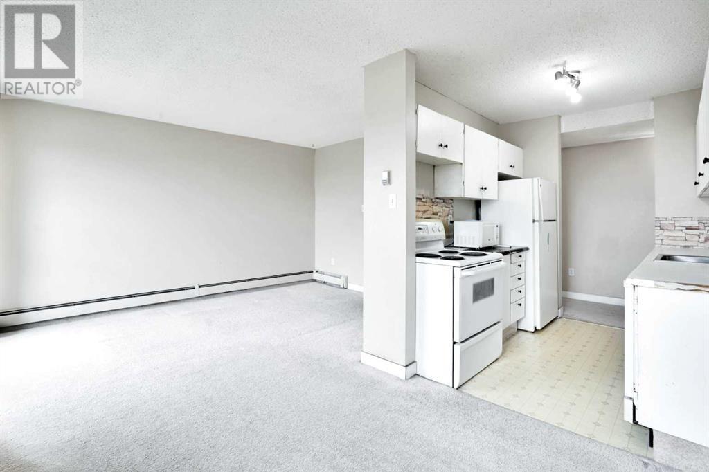 Single Family House for Sale in   Elbow Drive SW Canyon Meadows Calgary 
