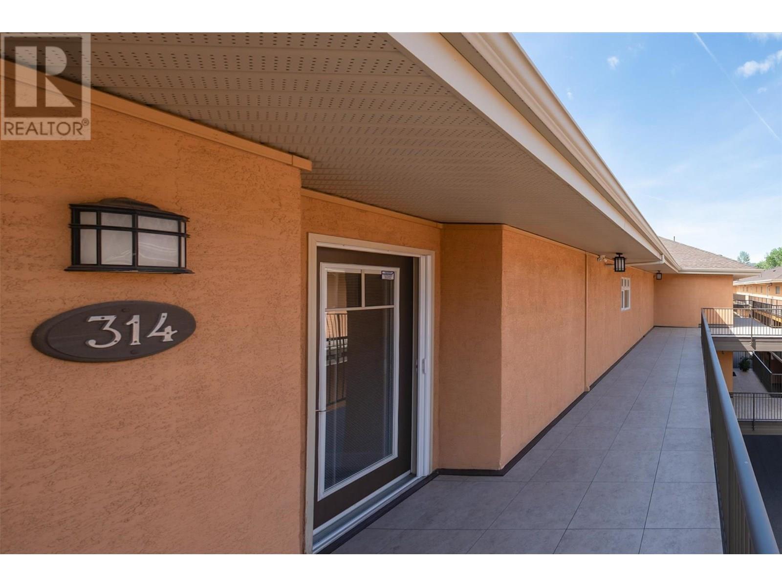 3996 Beach Avenue Unit# 314, Peachland