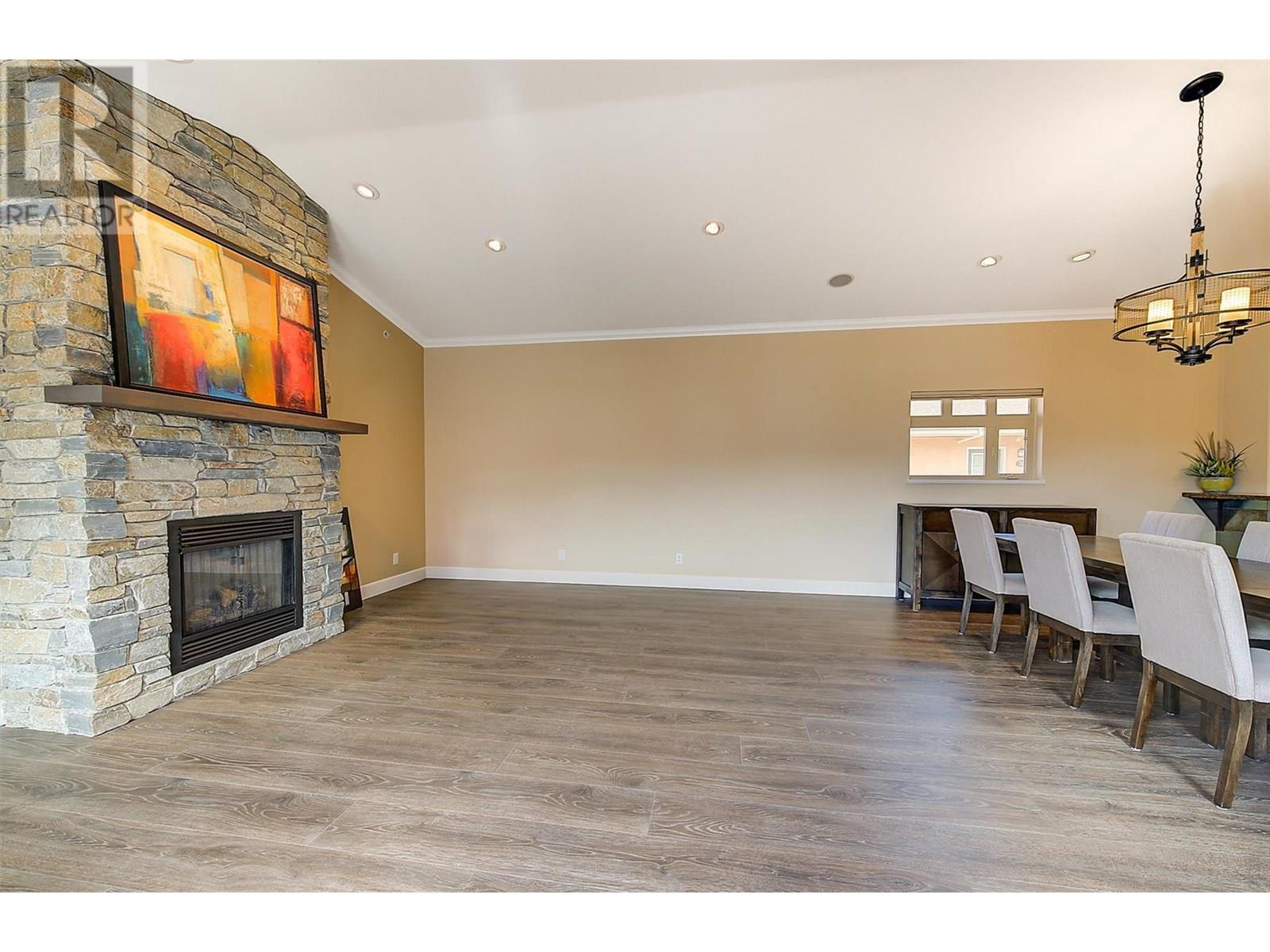 3996 Beach Avenue Unit# 314, Peachland