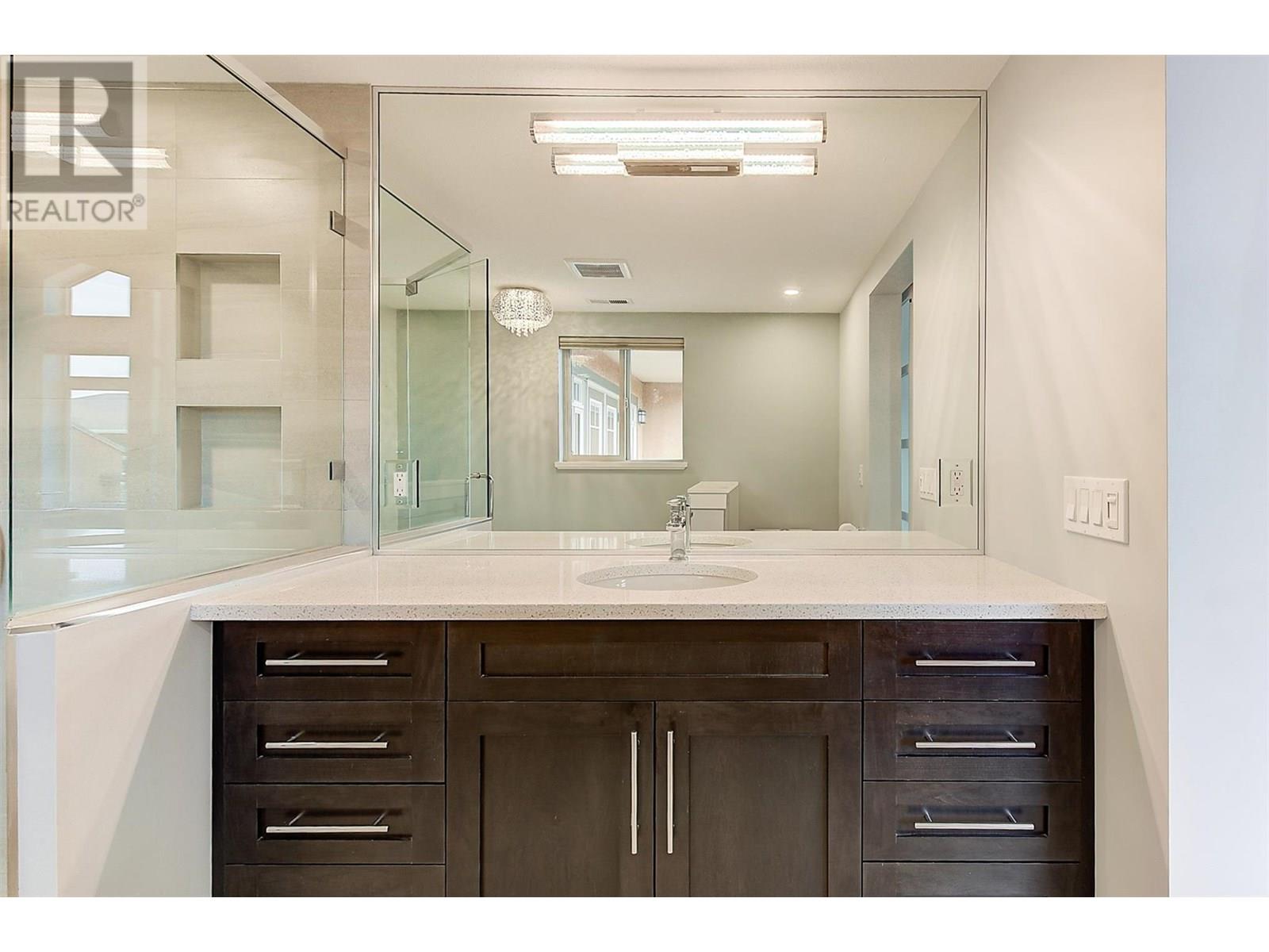 3996 Beach Avenue Unit# 314, Peachland