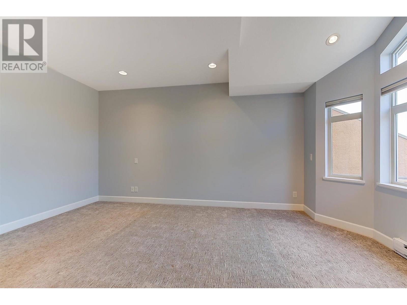3996 Beach Avenue Unit# 314, Peachland