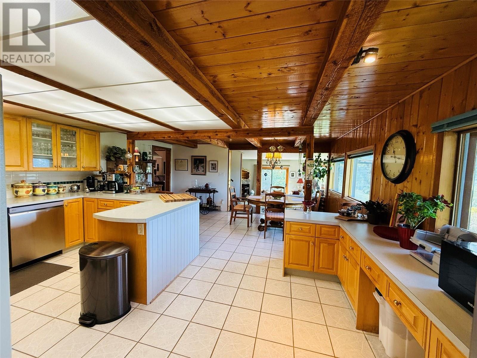 2538 95 Highway, Brisco