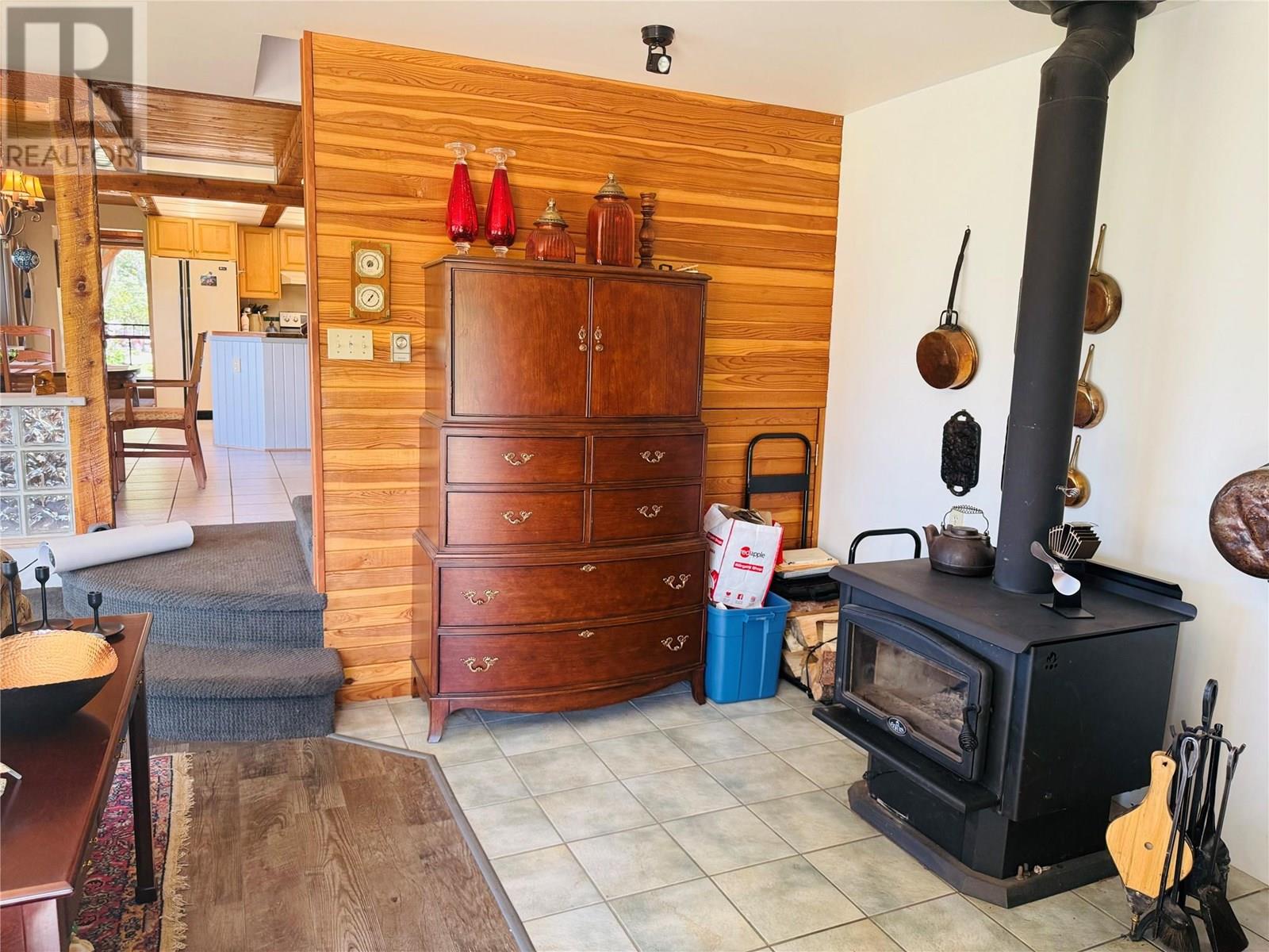 2538 95 Highway, Brisco