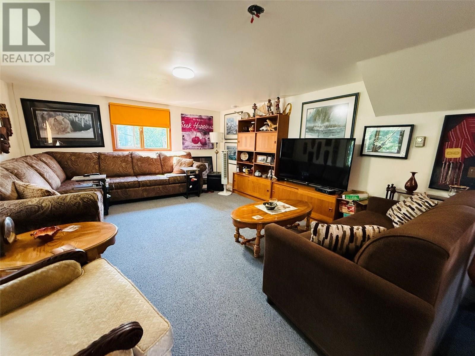 2538 95 Highway, Brisco