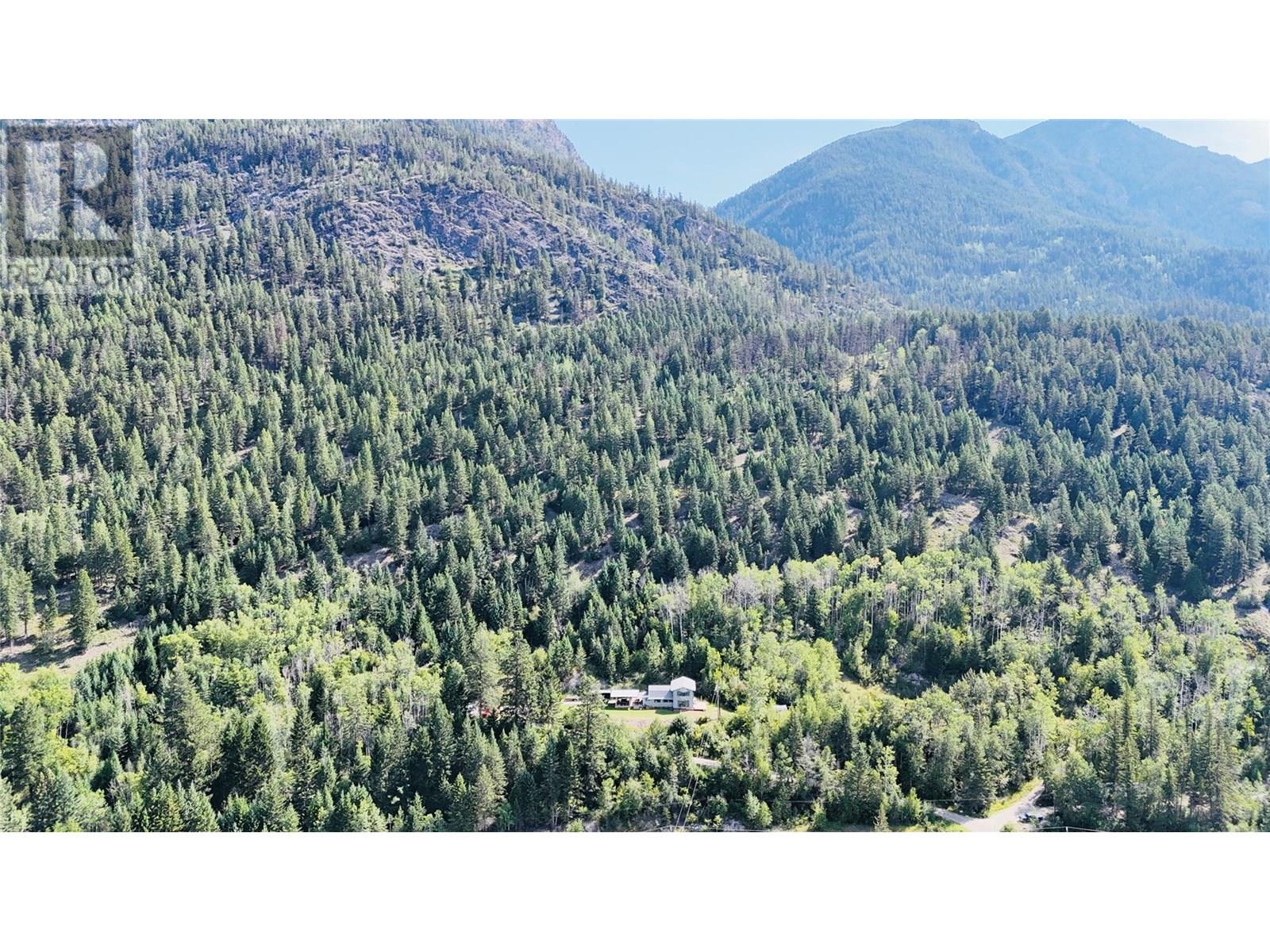 2538 95 Highway, Brisco