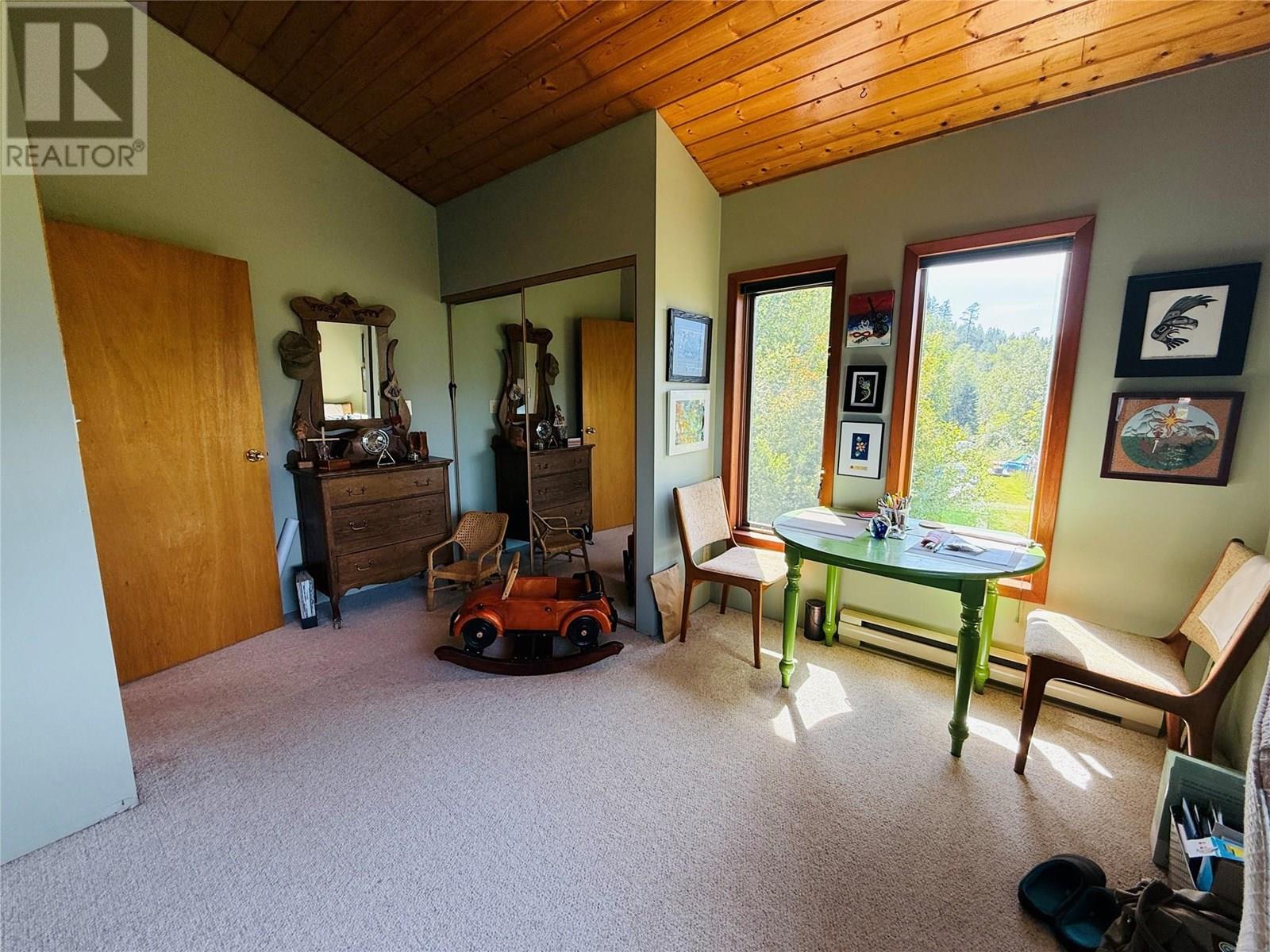 2538 95 Highway, Brisco