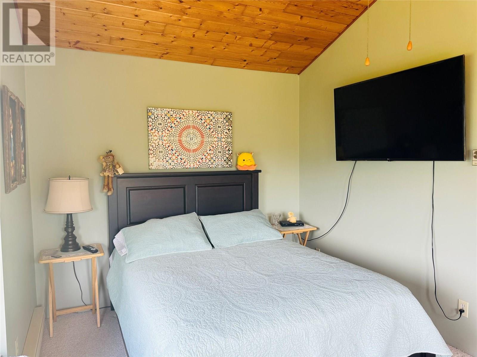 2538 95 Highway, Brisco
