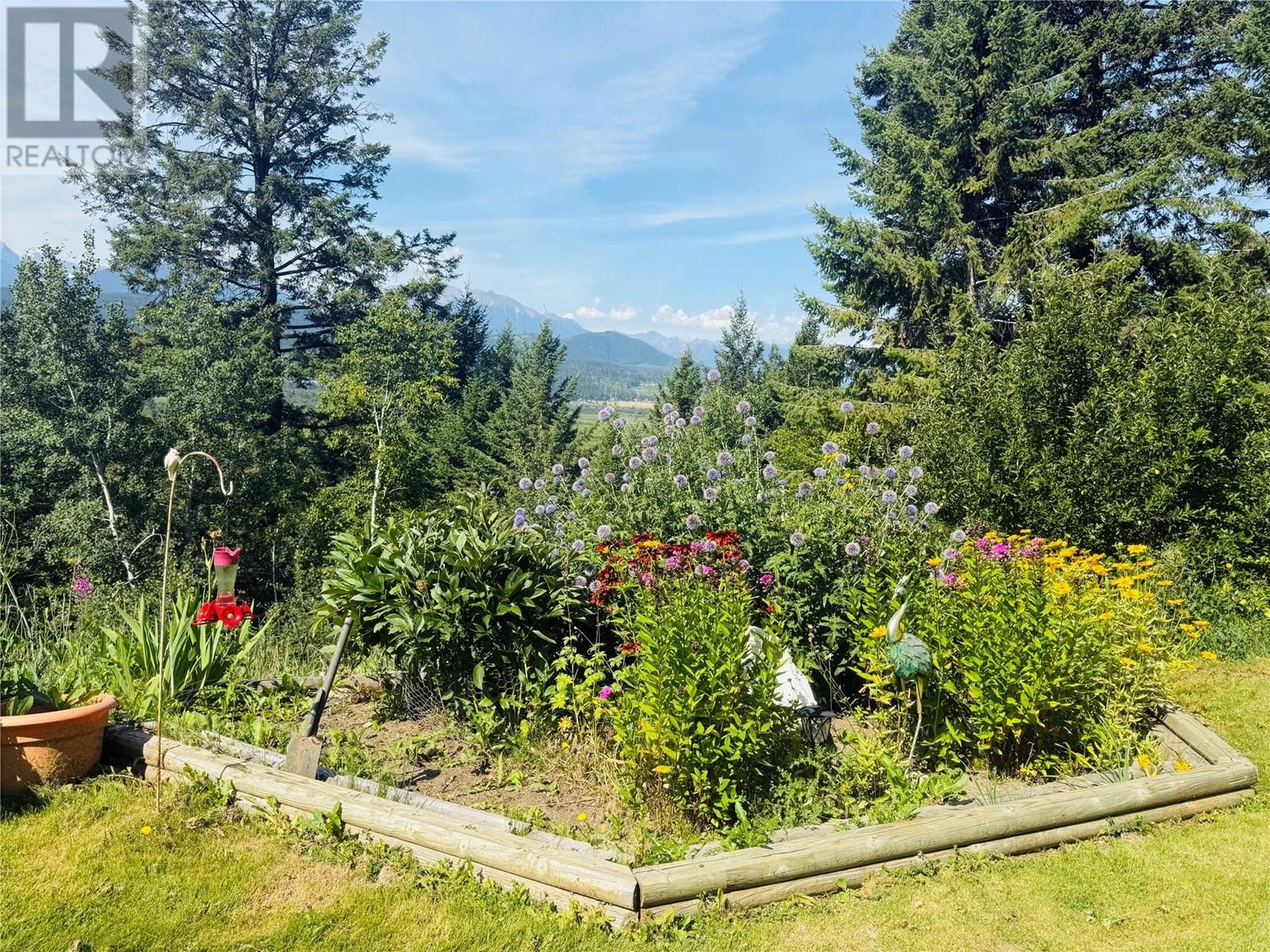 2538 95 Highway, Brisco