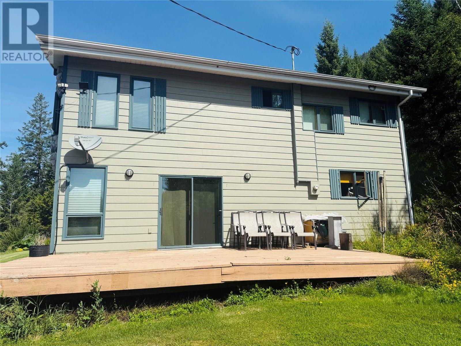 2538 95 Highway, Brisco