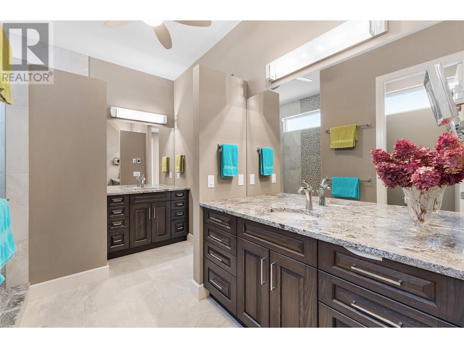 1579 Pritchard Drive, West Kelowna