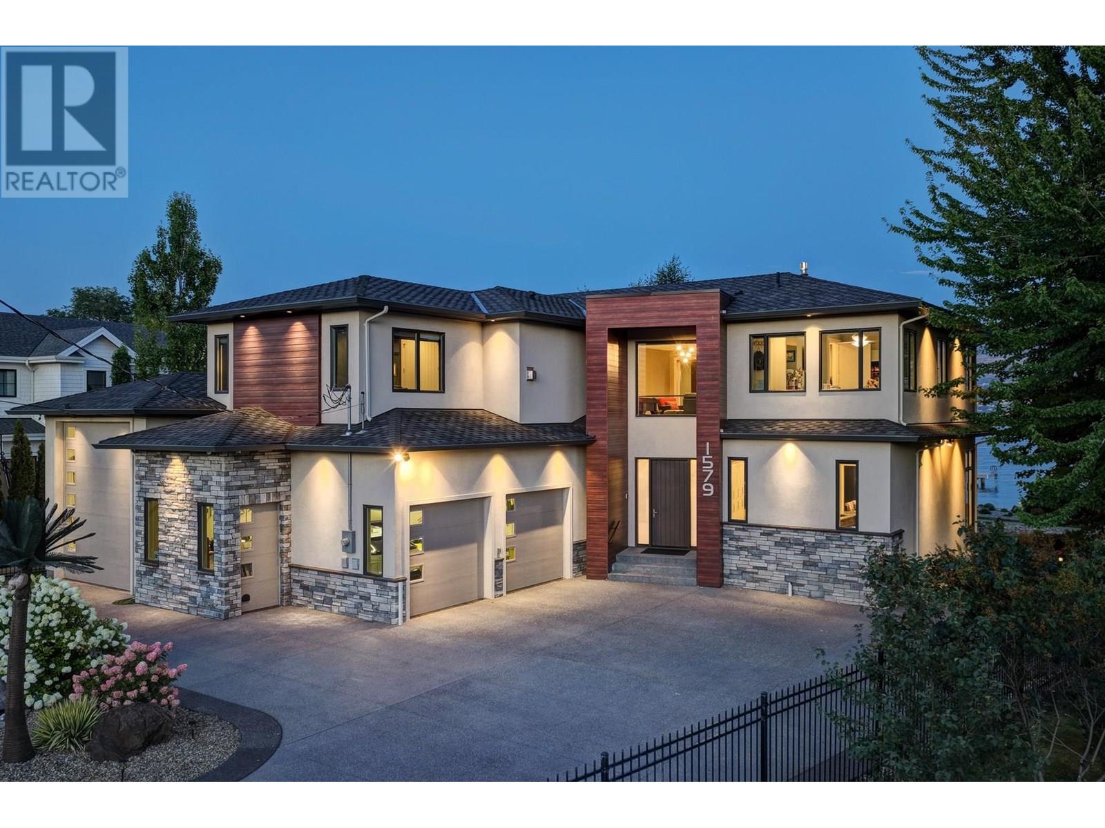 1579 Pritchard Drive, West Kelowna