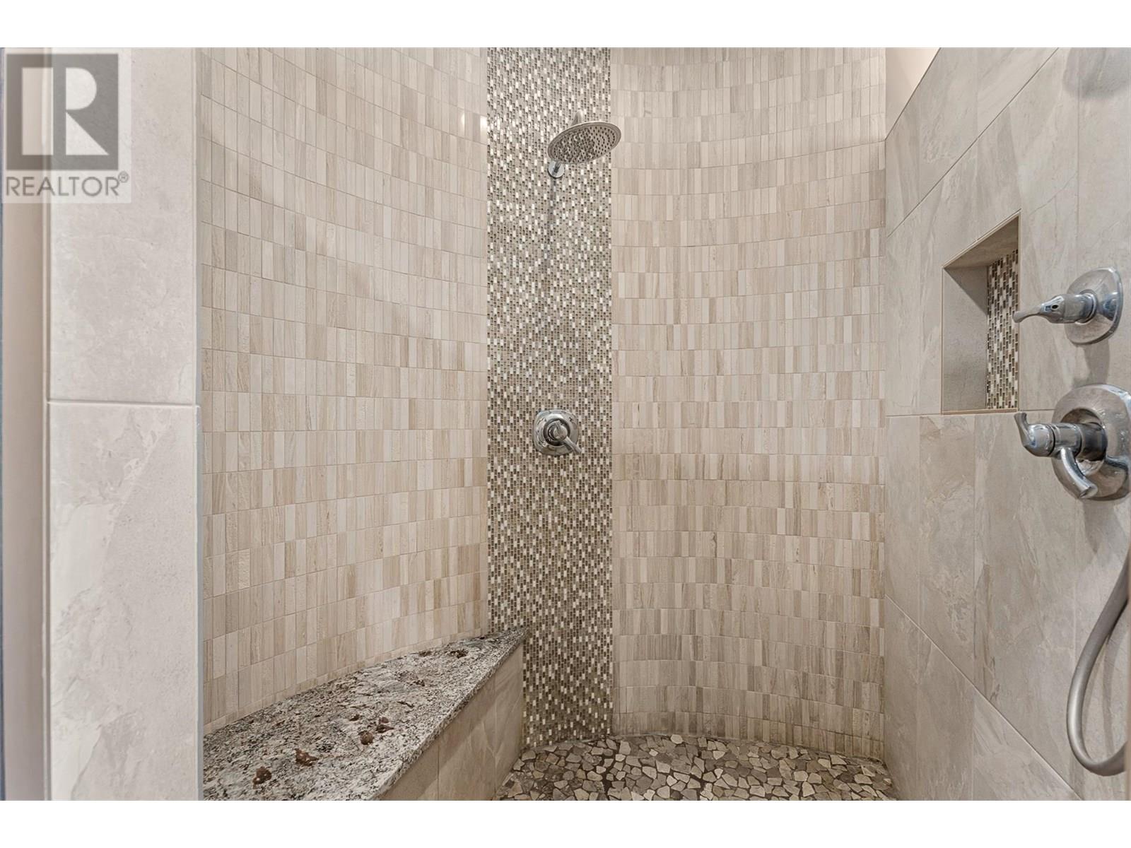 1579 Pritchard Drive, West Kelowna