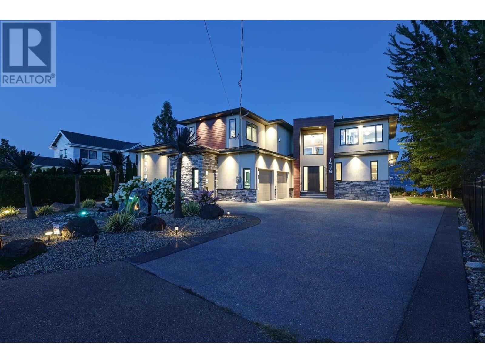 1579 Pritchard Drive, West Kelowna