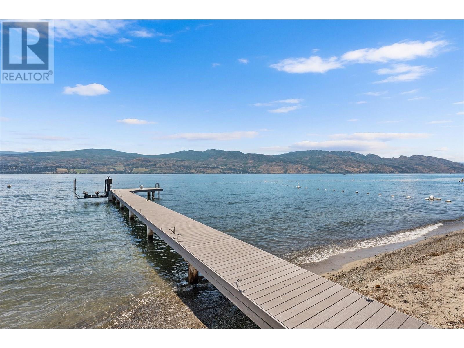 1579 Pritchard Drive, West Kelowna
