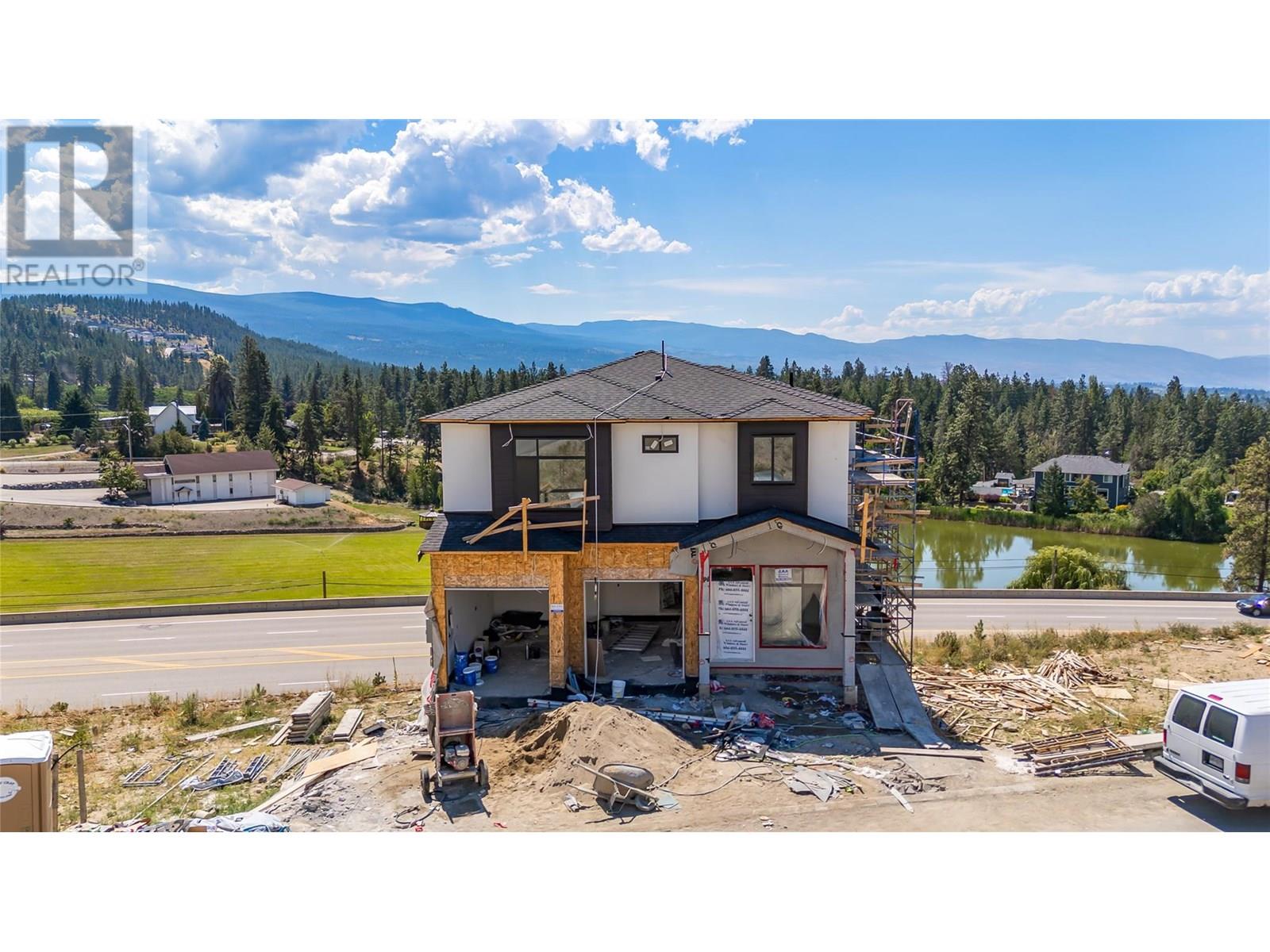  1136 Hume Avenue, Kelowna