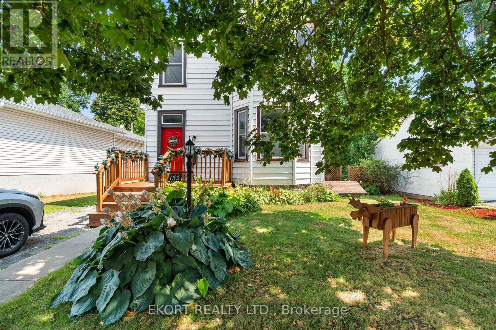 Photo 4 of 133 Foster Avenue, Belleville ON