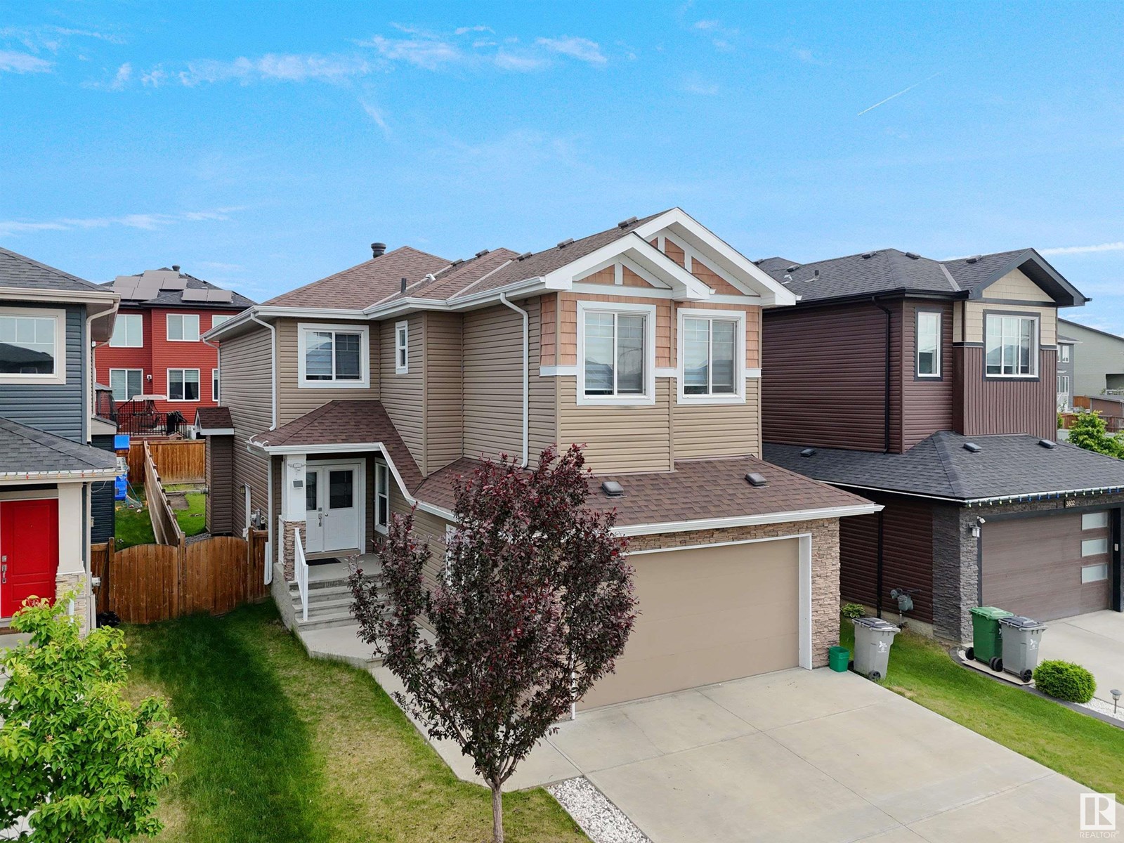 Photo 2 of 3804 48 Av, Beaumont AB