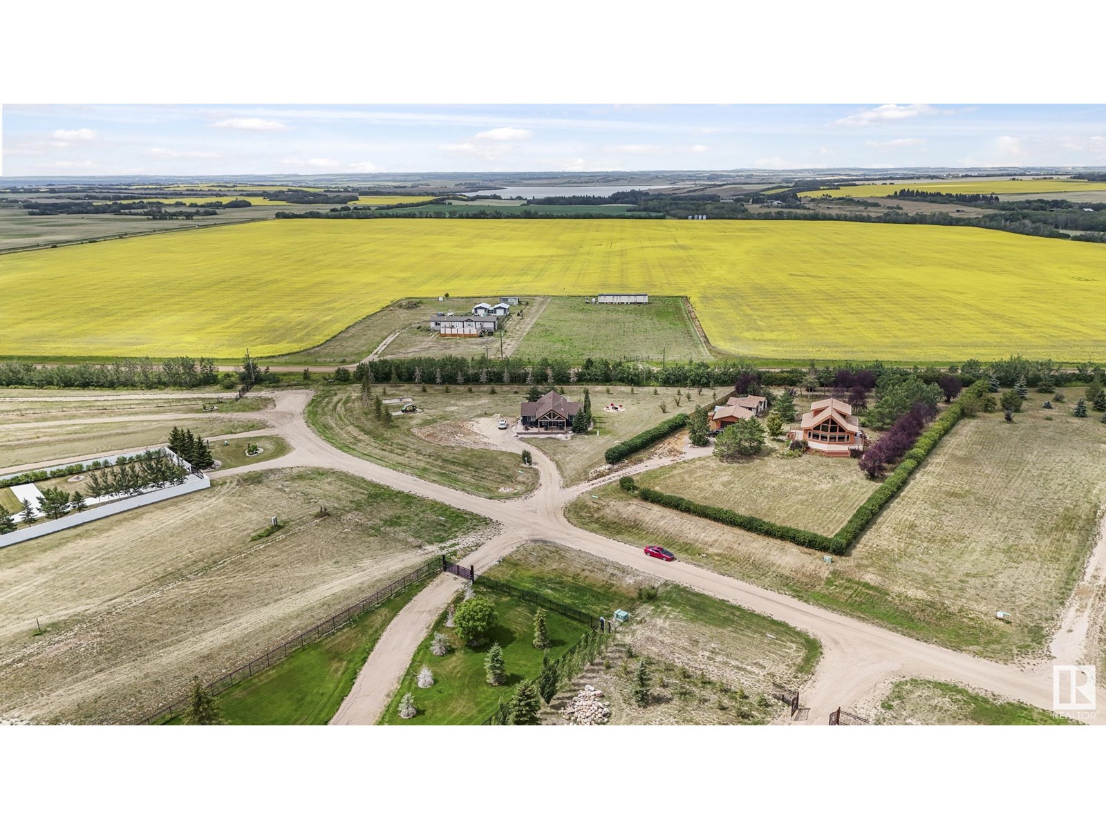 Photo 5 of 118 562115 Rr 114, Rural Two Hills County AB