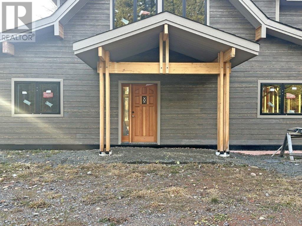 Photo 40 of 115 Golf Course Road, Nipigon ON