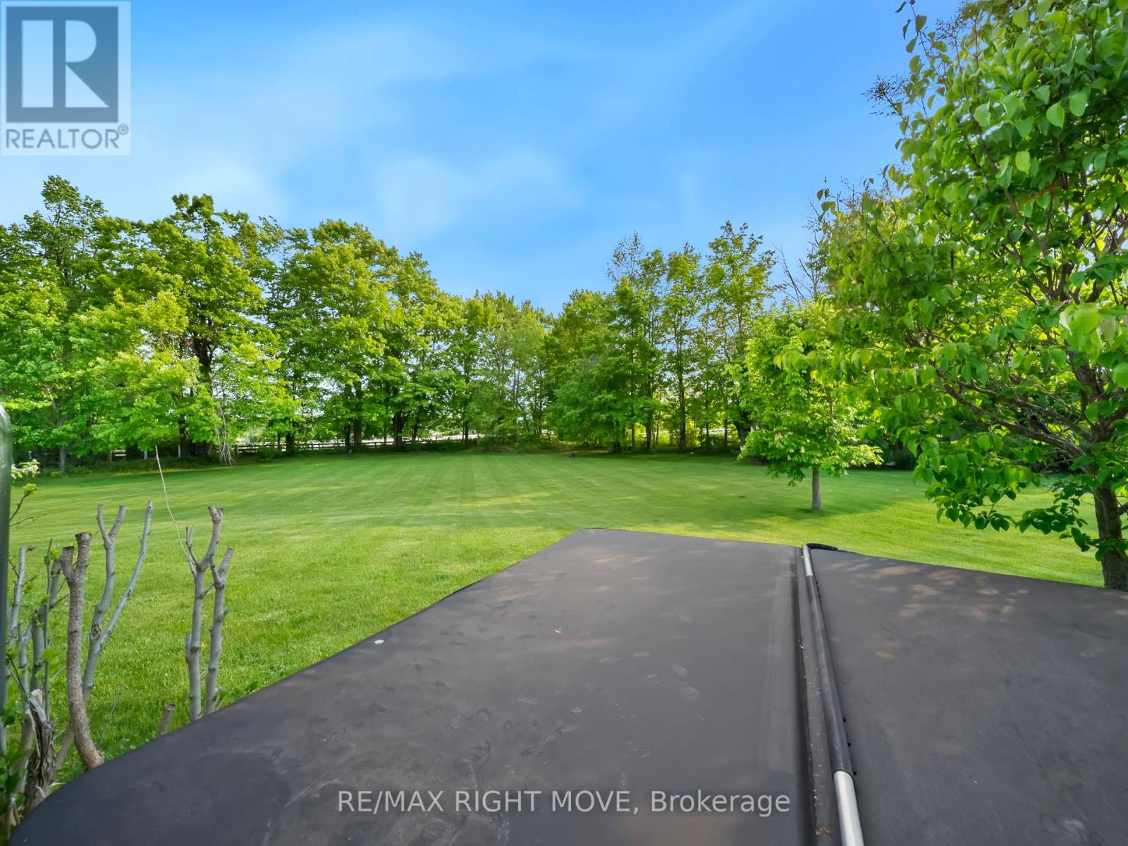Photo 37 of 4672 Zachary Crescent, Ramara ON