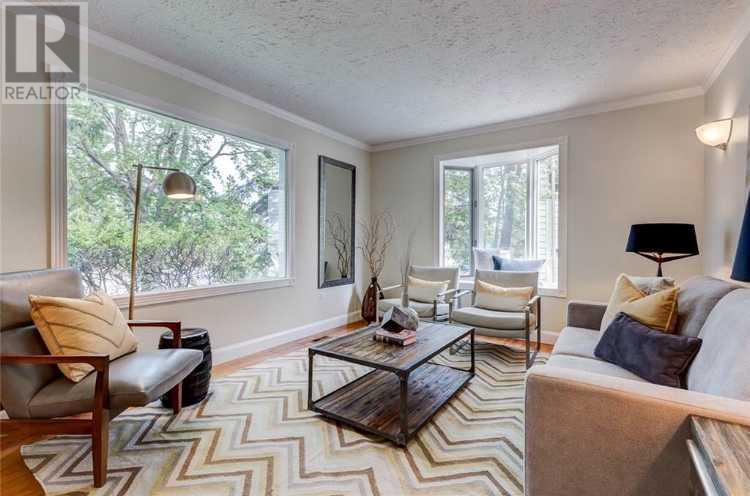 Single Family House for Sale in   Avenue NW Capitol Hill Calgary 