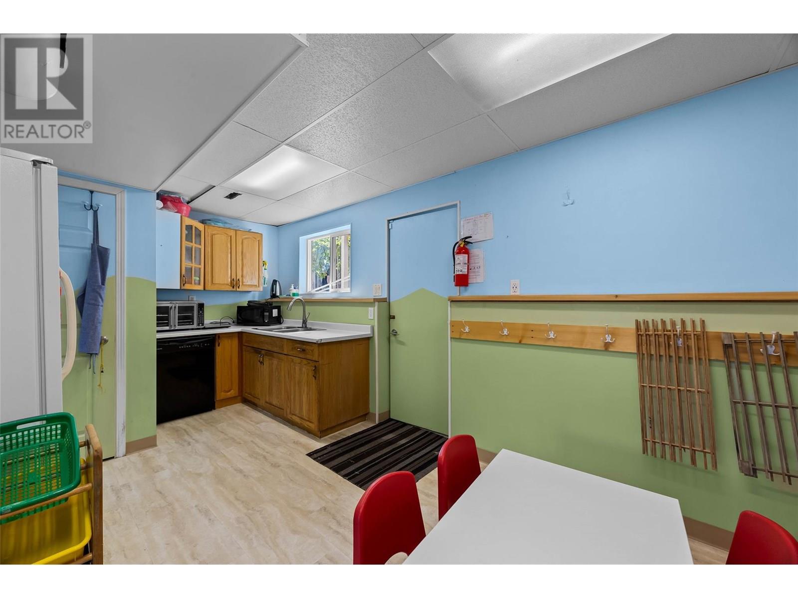 Photo 20 of 1265 Barrie Drive, Kamloops BC