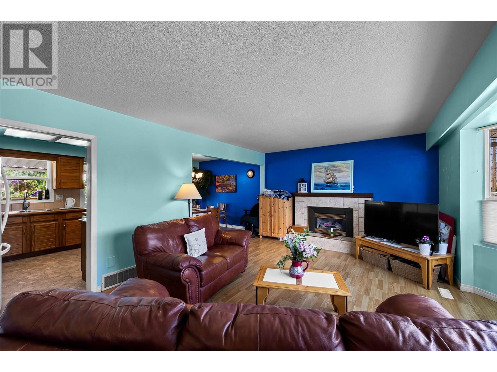 Photo 14 of 1265 Barrie Drive, Kamloops BC